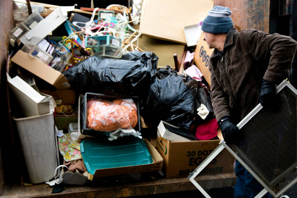 Best Garage Cleanout  in North River Shores, FL
